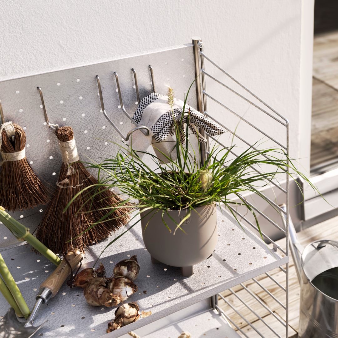 String Freestanding Shelf - Galvanized Upright