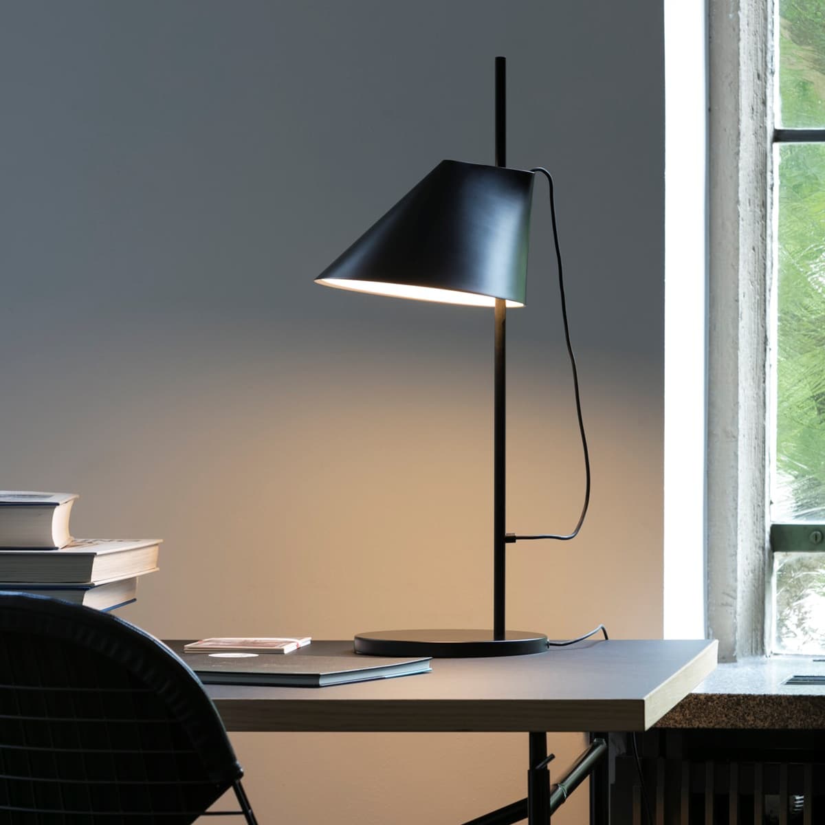 Louis PoulsenYuh Table Lamp - Batten Home