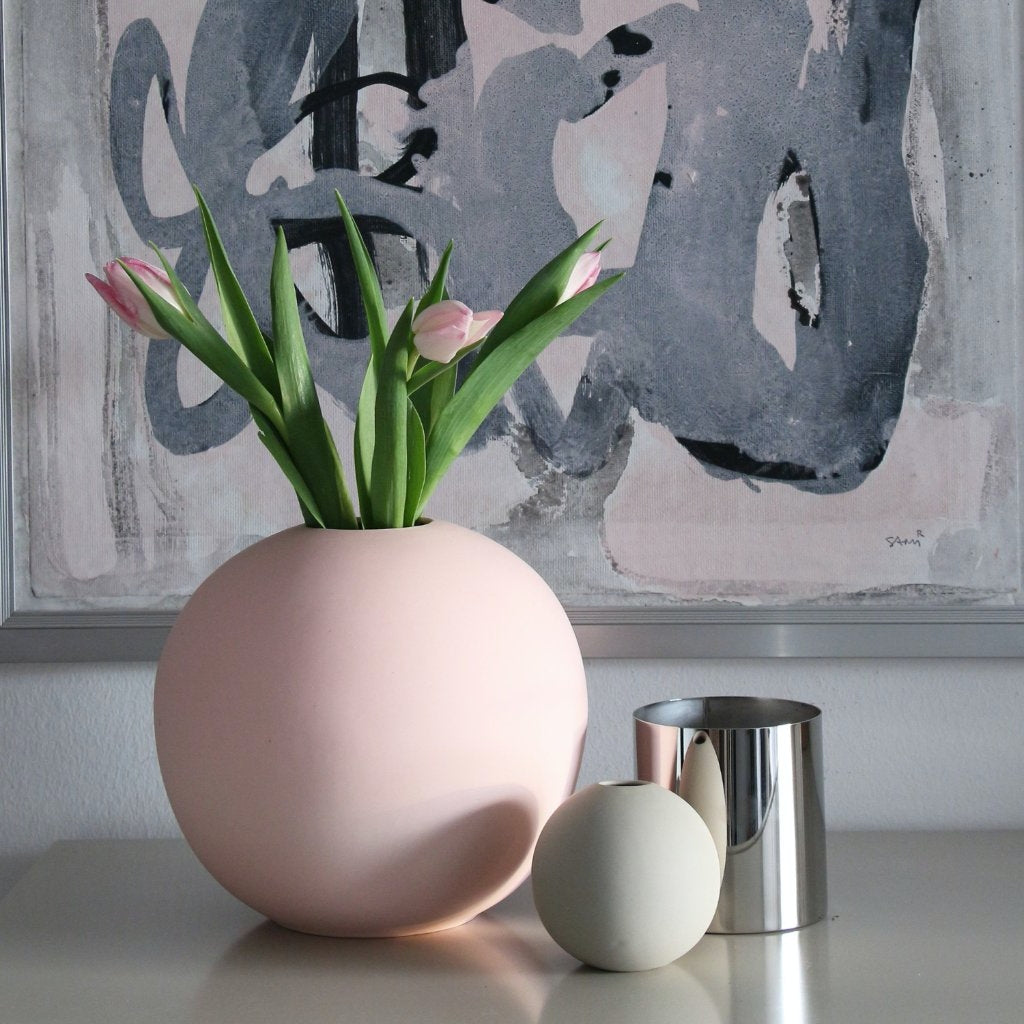 COOEE Design Ball Vase Sand 10cm - Home