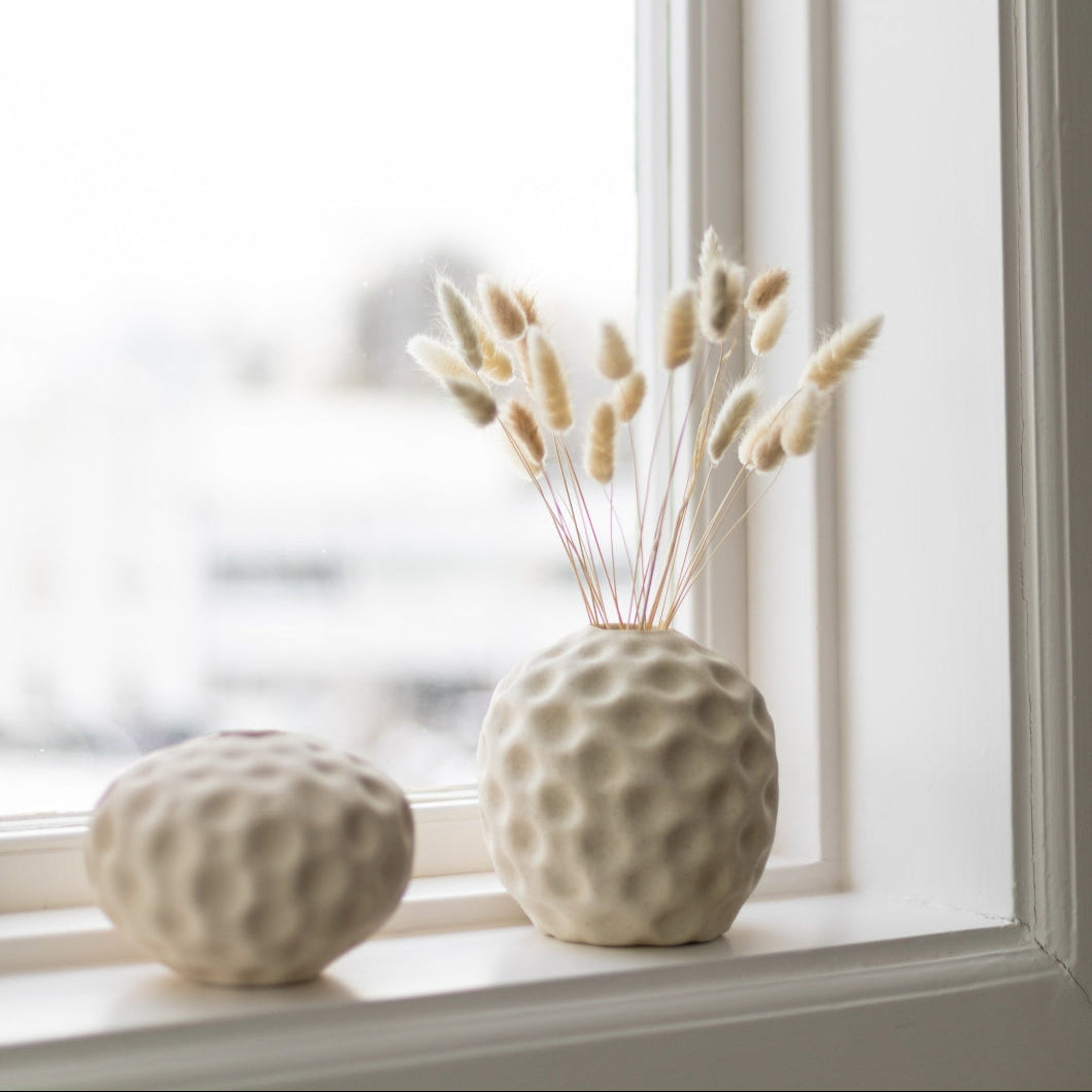 Seedpod Small in Vanilla - Batten Home