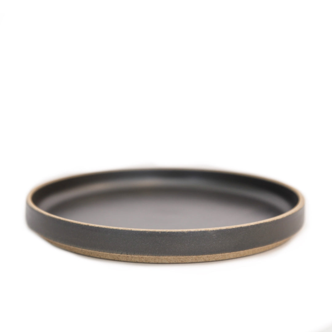 Hasami PorcelainPlate Black - Batten Home