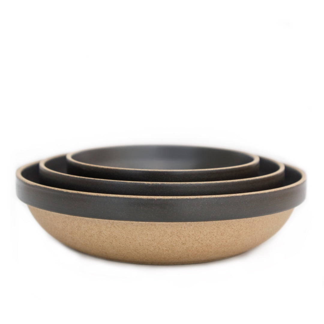 Hasami PorcelainRound Bowl Black - Batten Home