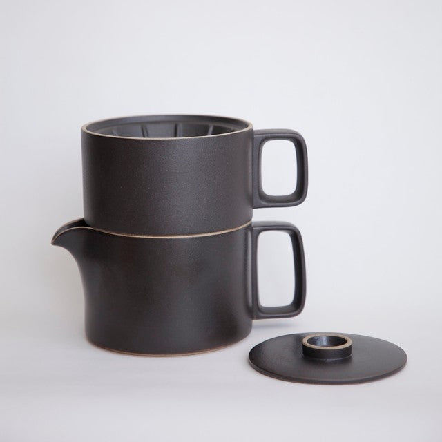 Hasami PorcelainCoffee Dripper in Black - Batten Home