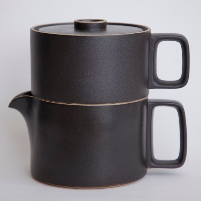 Hasami PorcelainCoffee Dripper in Black - Batten Home