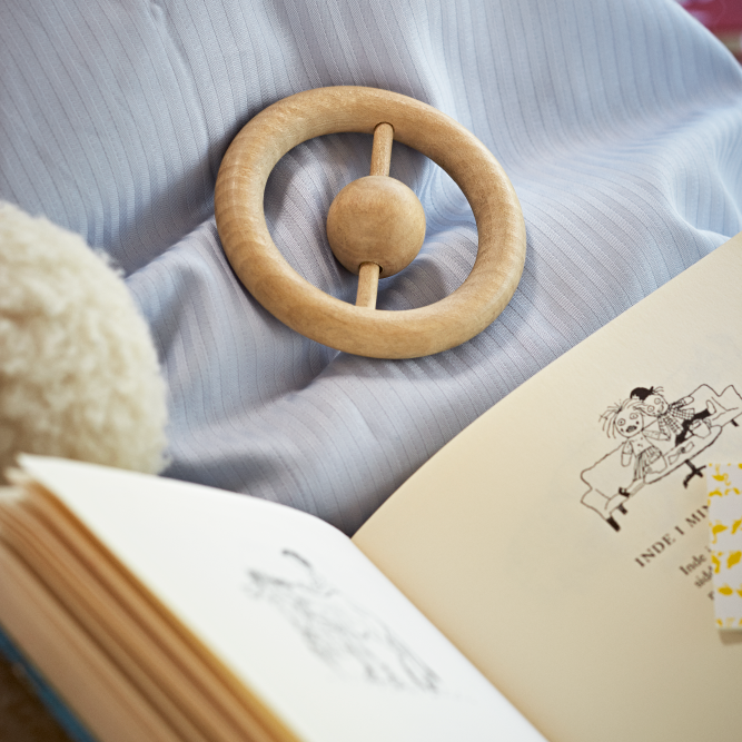 Kay Bojesen Rattle (1932)