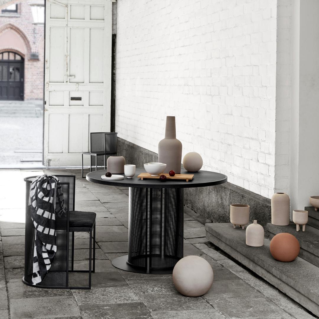 Bauhaus Dining Table - Batten Home