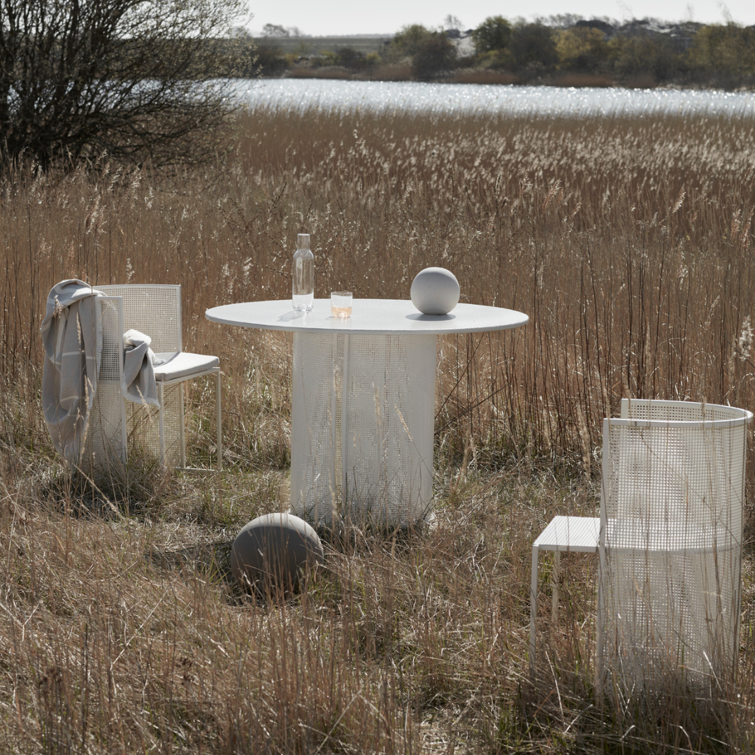 Bauhaus Dining Table