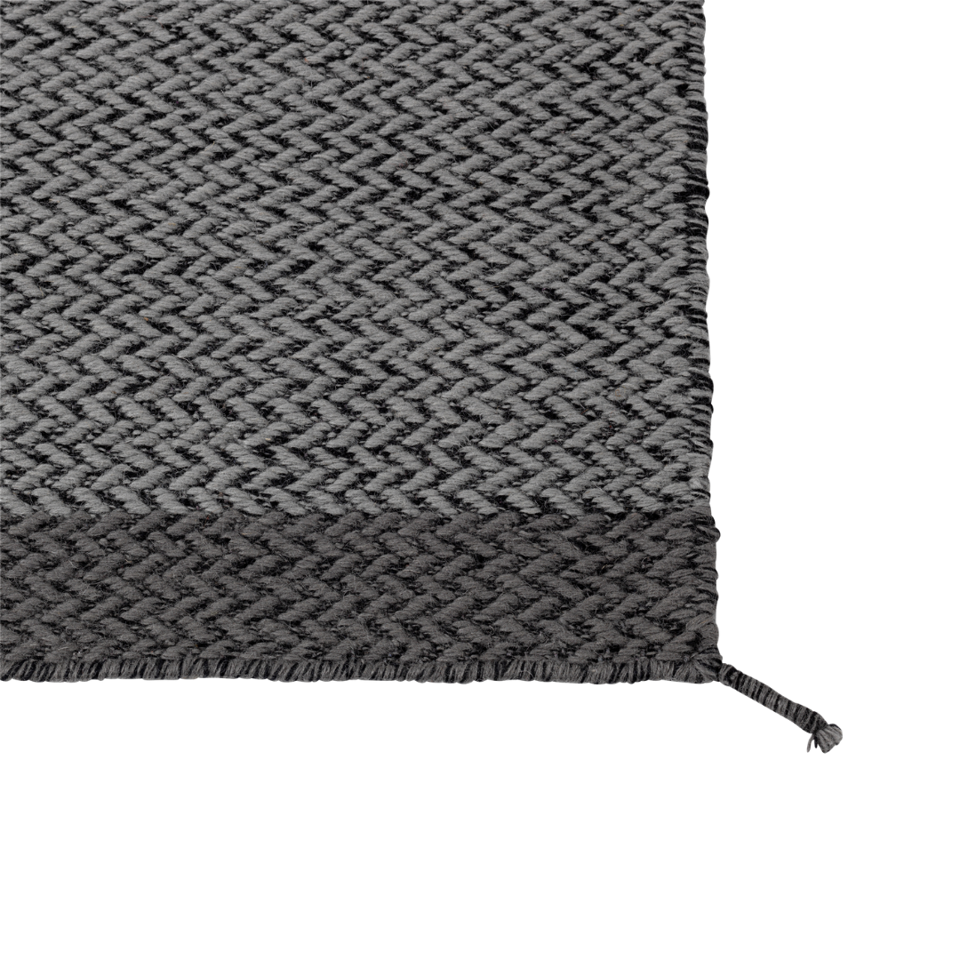 MuutoPly Rug 400 x 400 - Batten Home