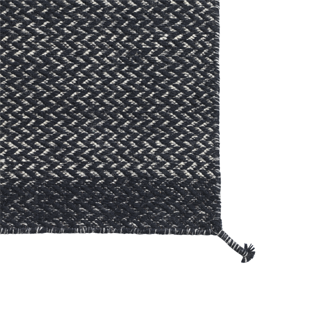 MuutoPly Rug 400 x 400 - Batten Home