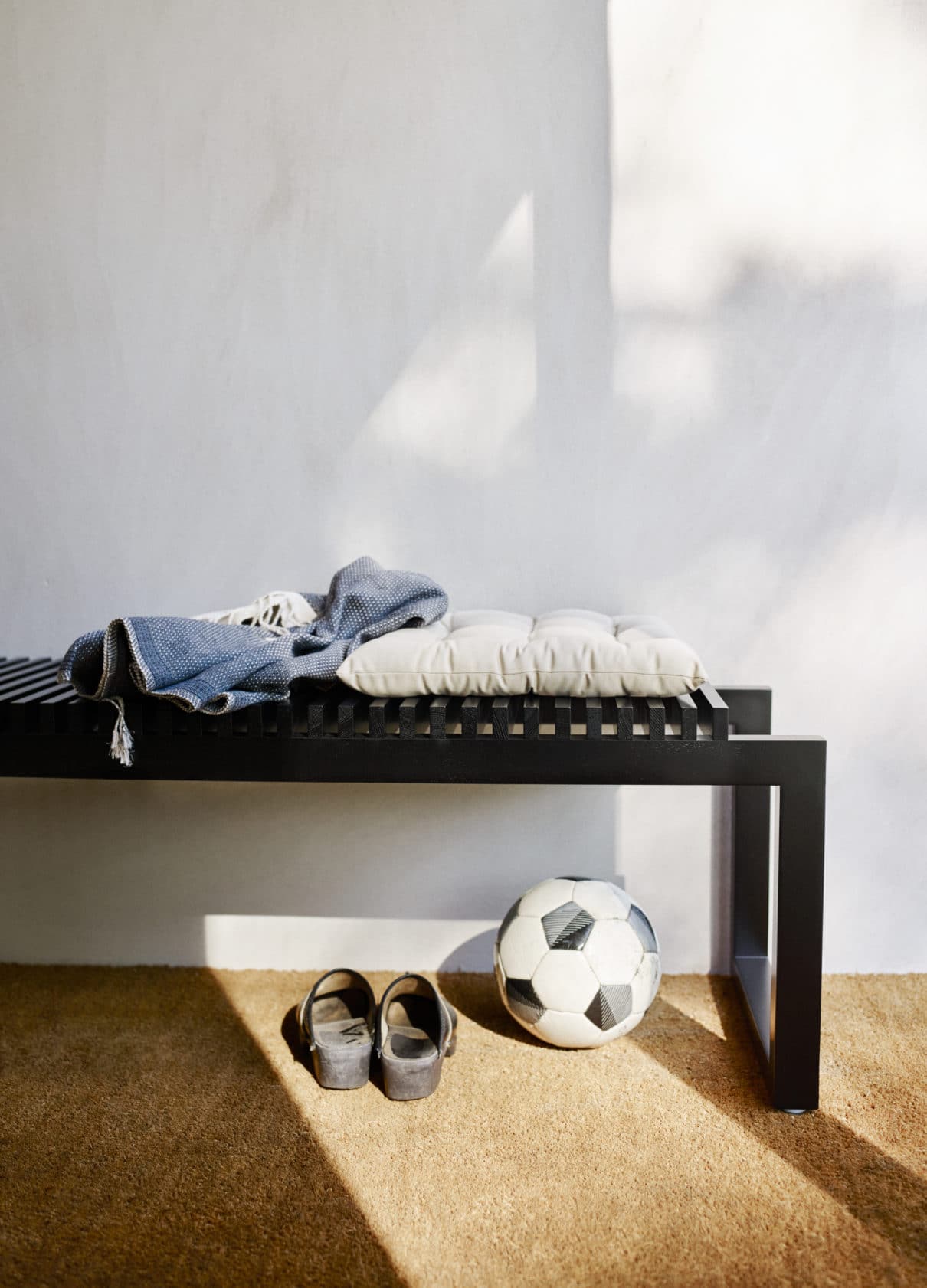 SkagerakCutter Bench Black - Batten Home