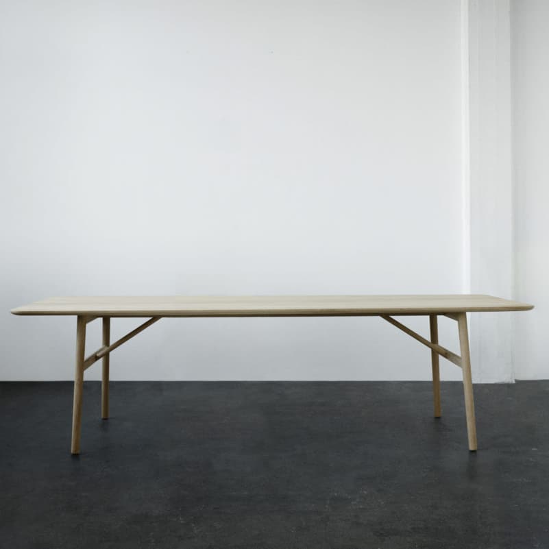 SkagerakHven Table 260 - Batten Home