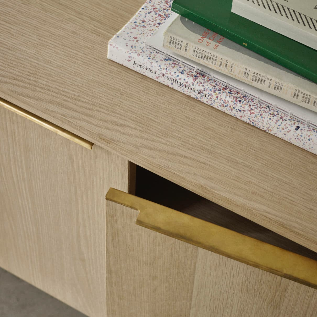 SkagerakJut Cabinet Oak - Black Marble top - Batten Home