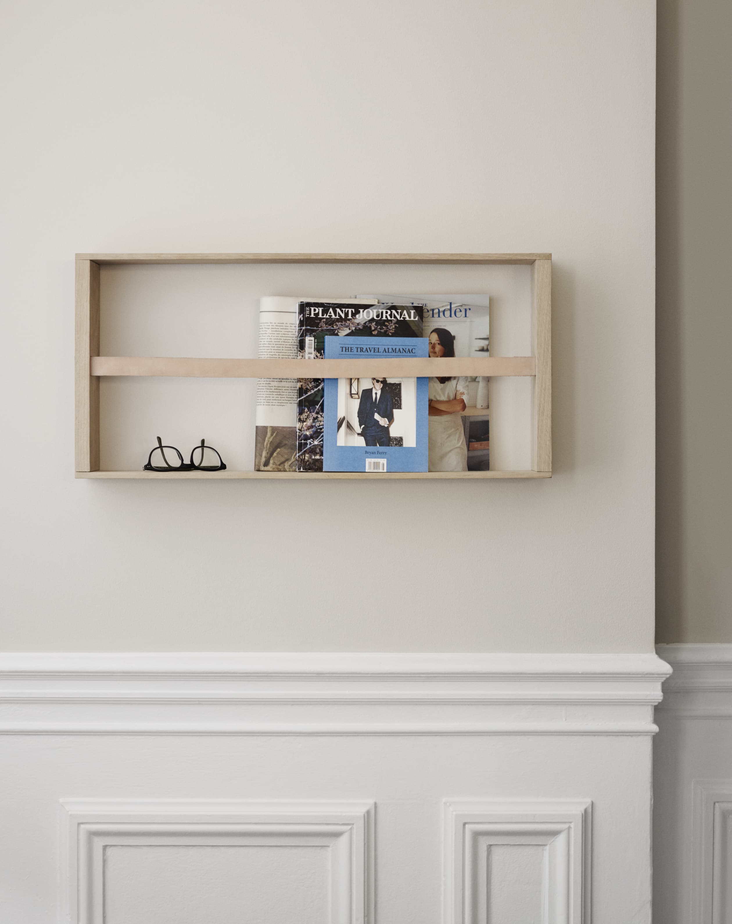 SkagerakNorr Magazine Holder 75 - Batten Home