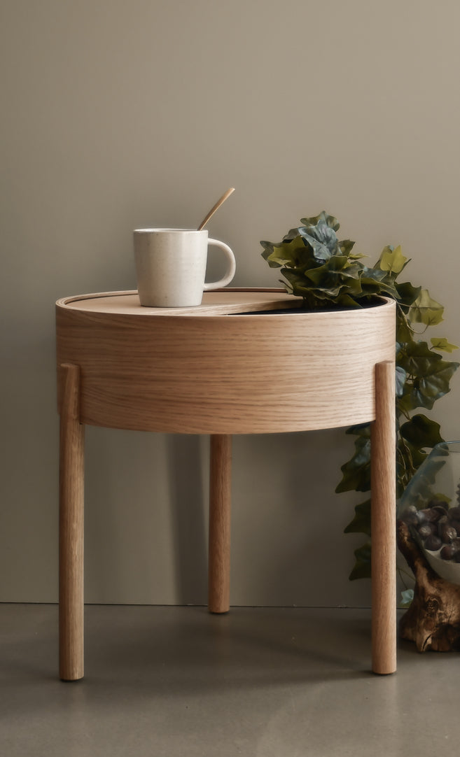 Arc Side Table