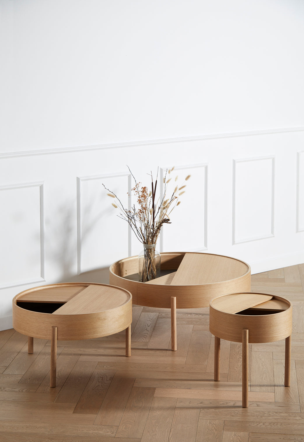 Arc Side Table