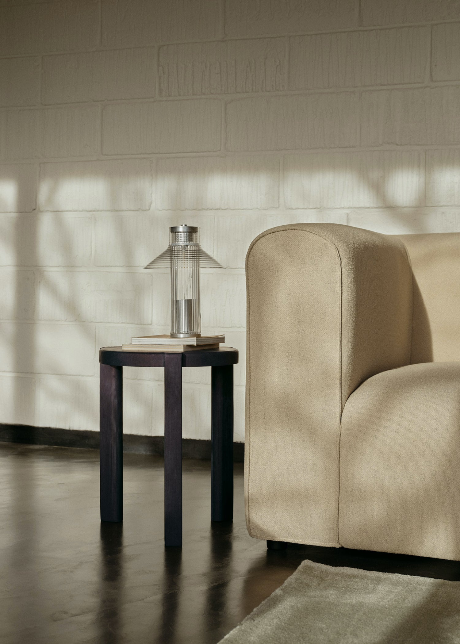 D108 Ragnesminde Side Table