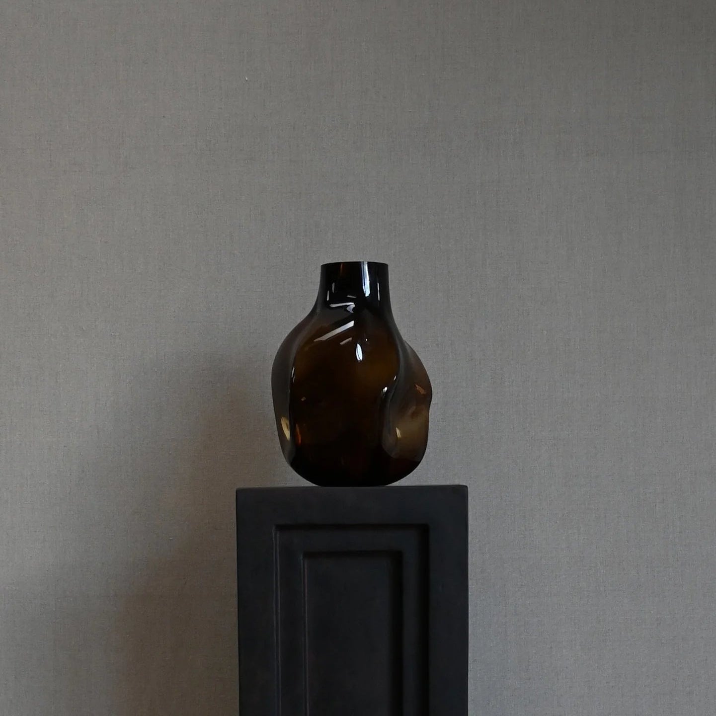 Bakku Vase