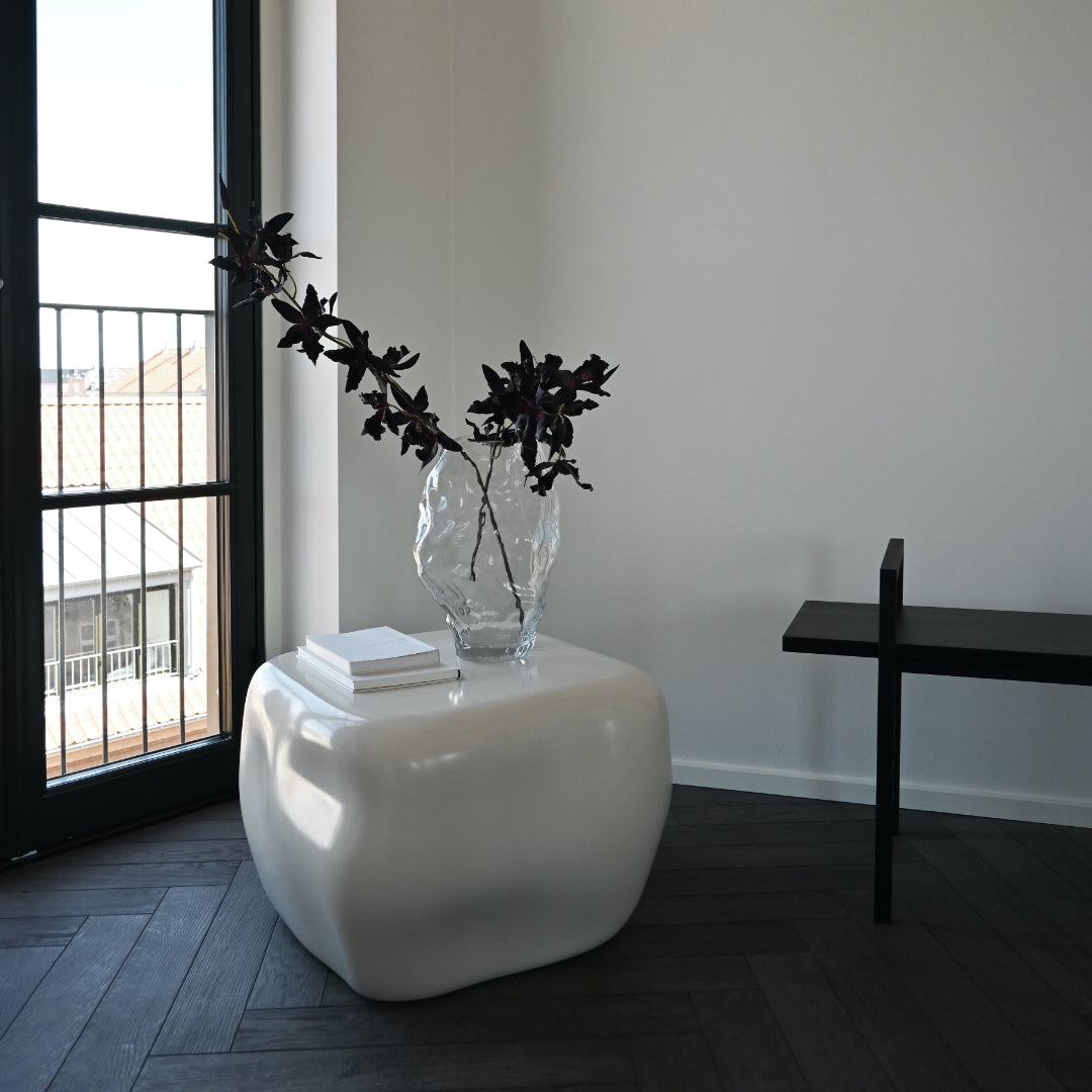 Ishi Coffee Table, Medio - Ceramic