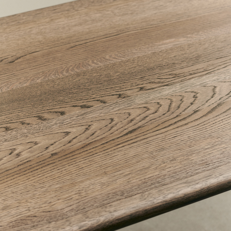 PILLABOUT Dining Table 02