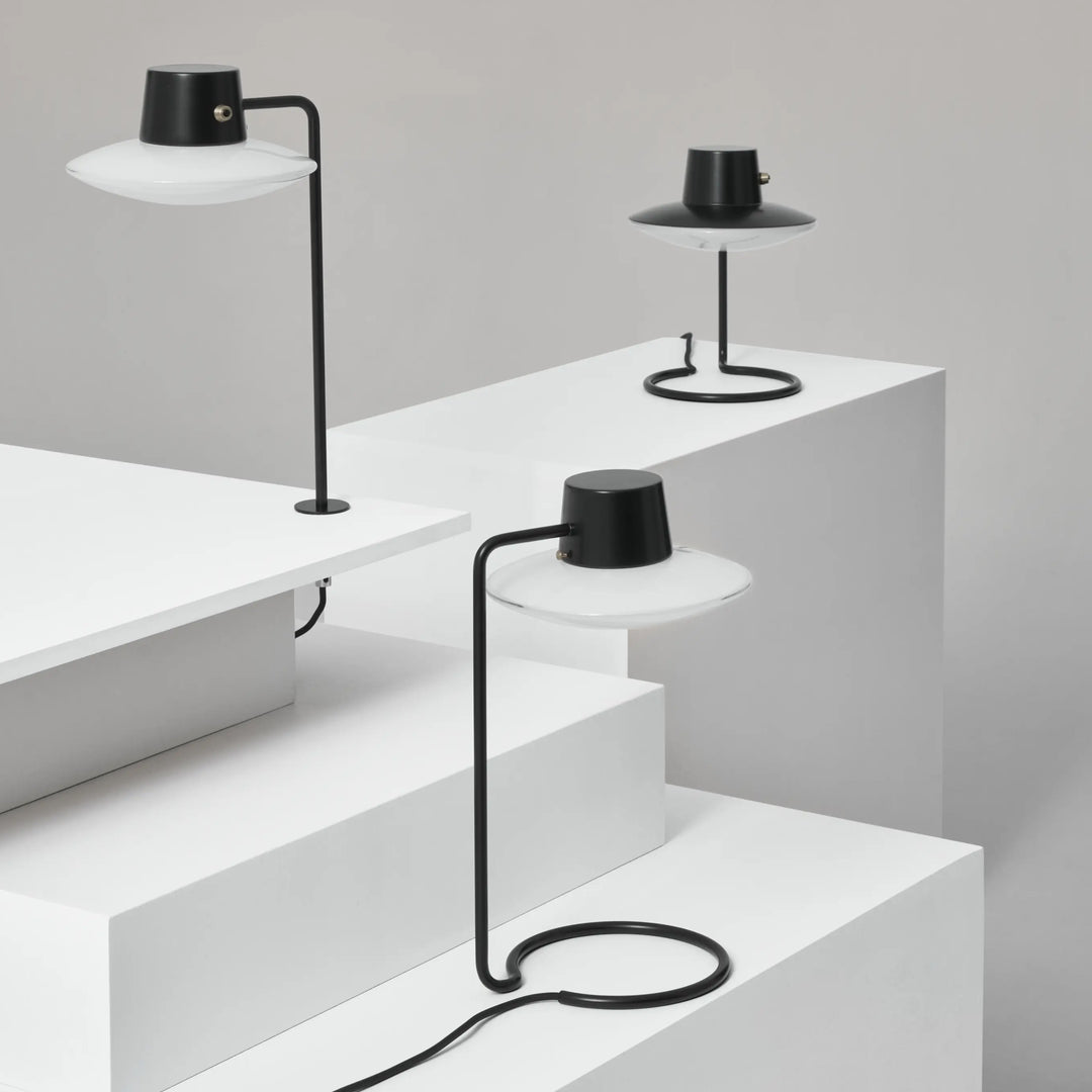 Louis Poulsen AJ Oxford Table Lamp - Batten Home