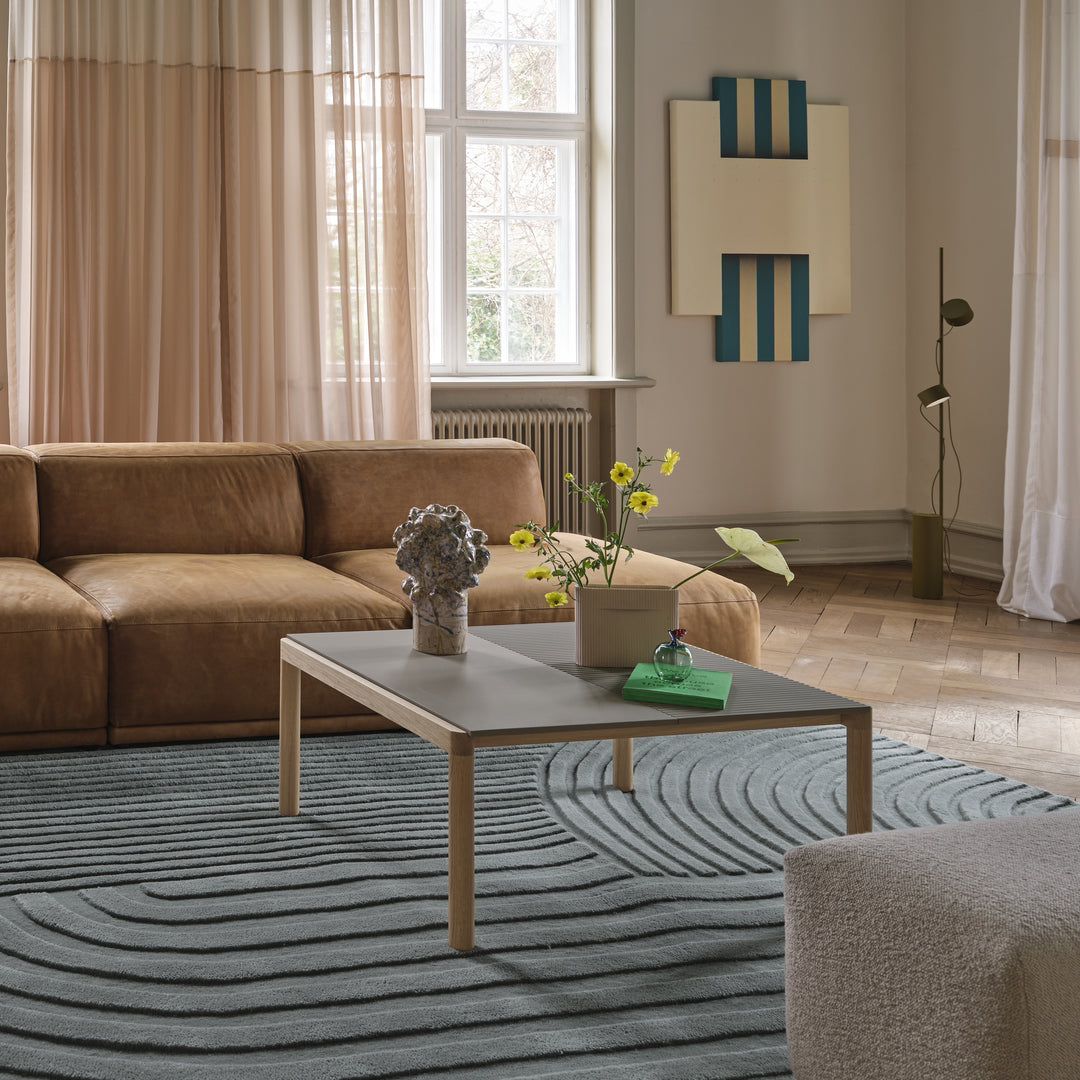 Muuto Couple Coffee Table 31.5 x 33.2 x 15.7 - Batten Home