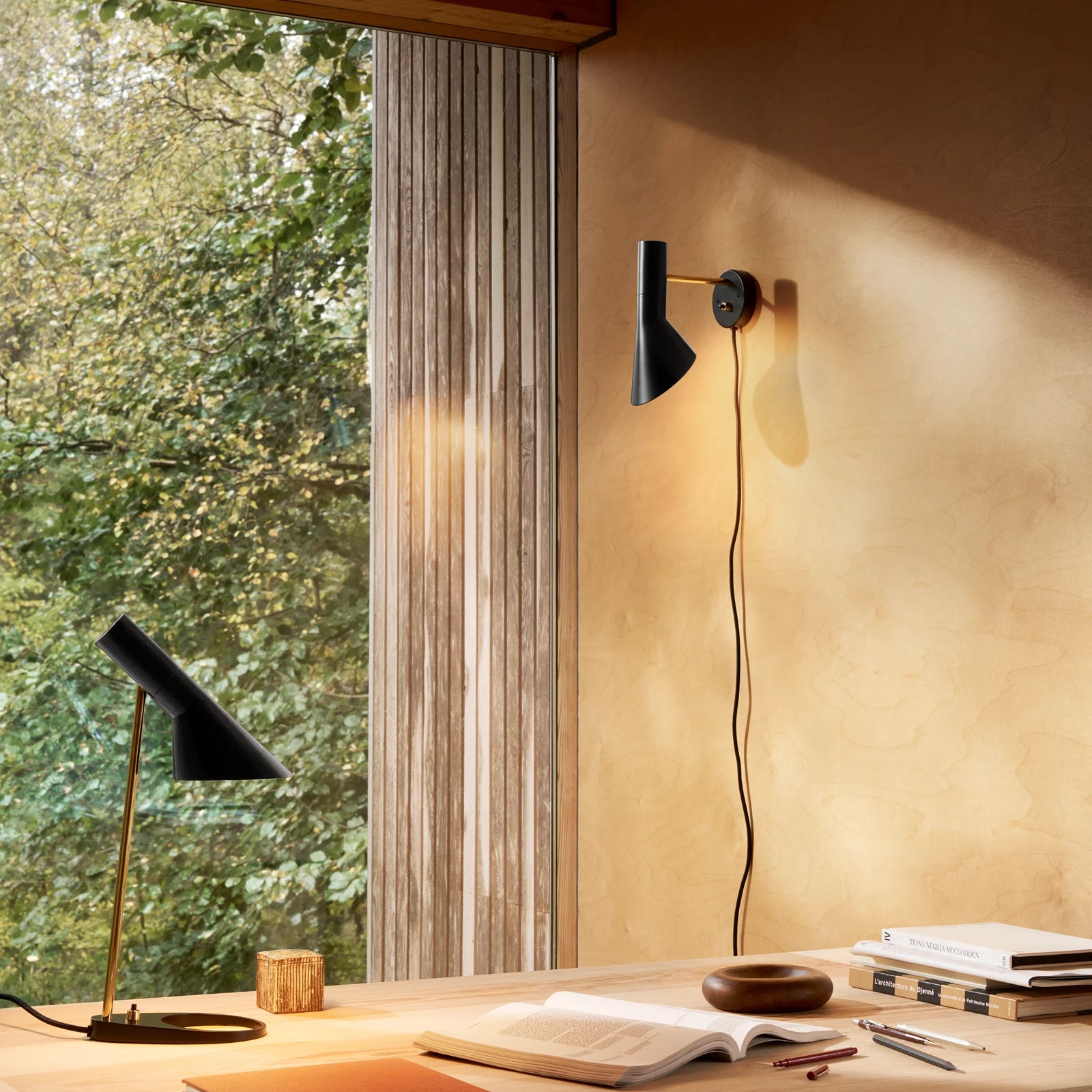 AJ Wall Lamp - Batten Home