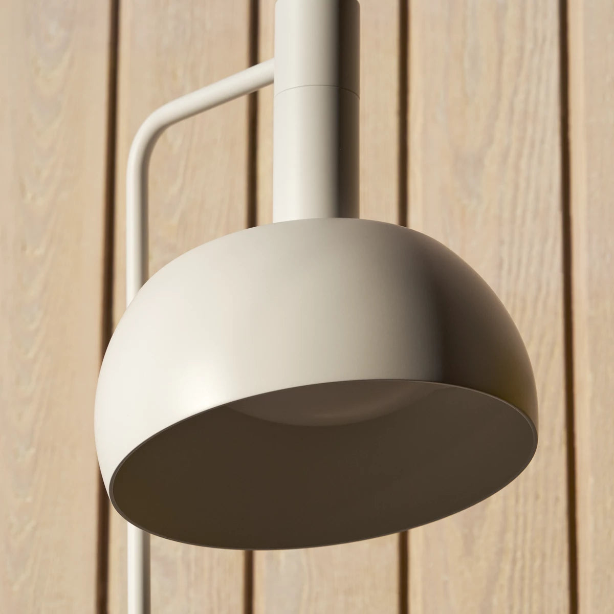 FJ Elements Table Lamp