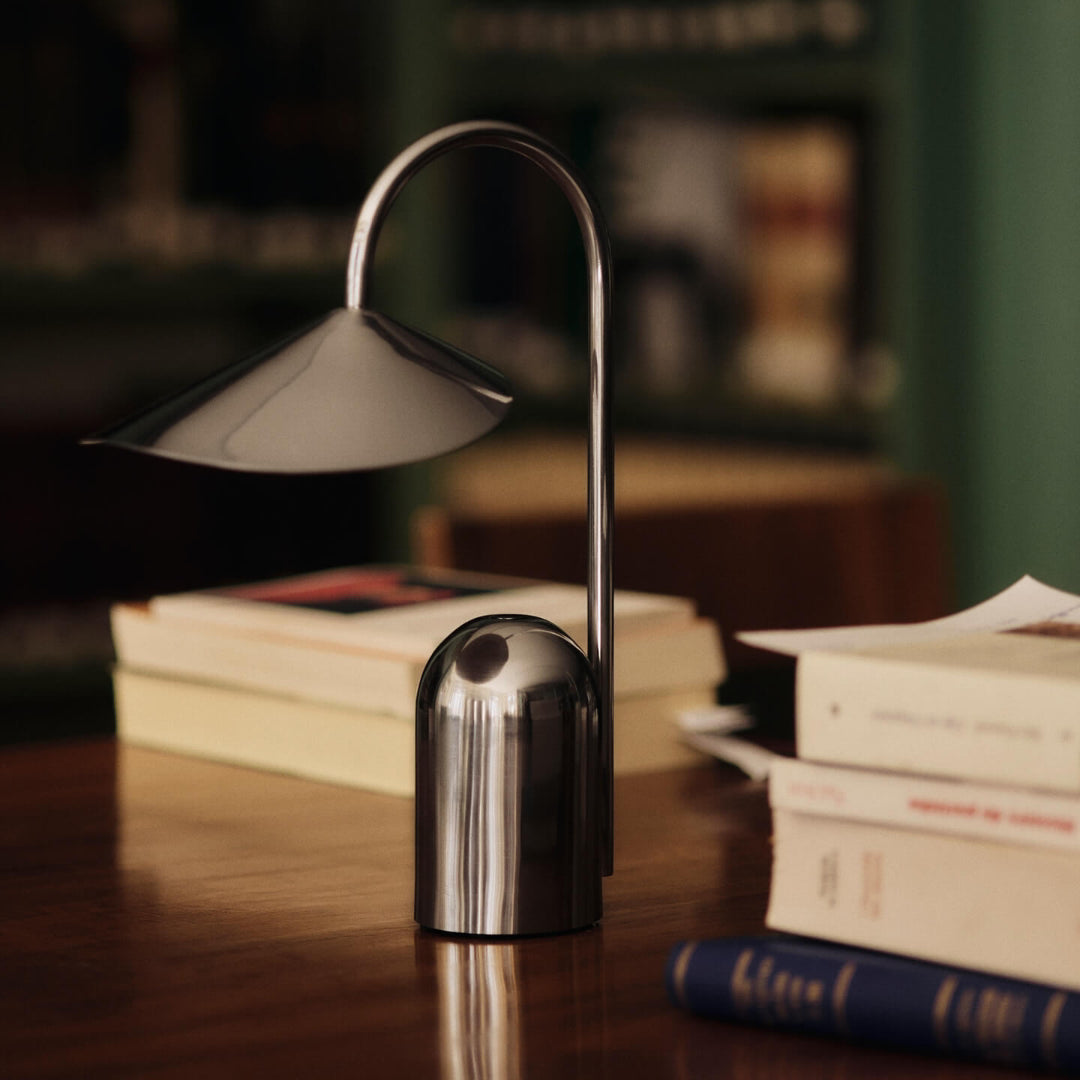 Arum Portable Lamp
