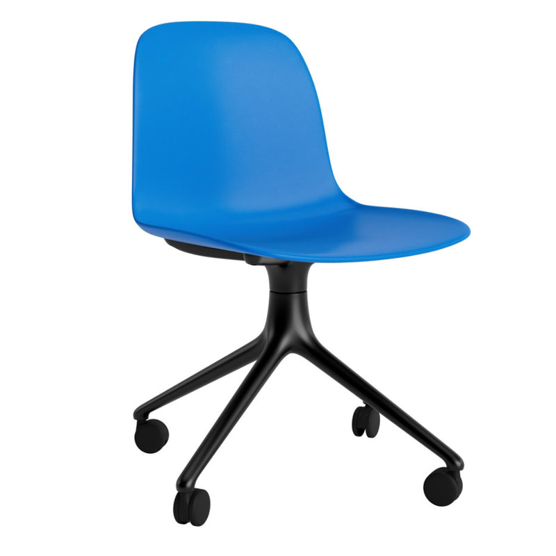 Form Chair Swivel w/ Wheels