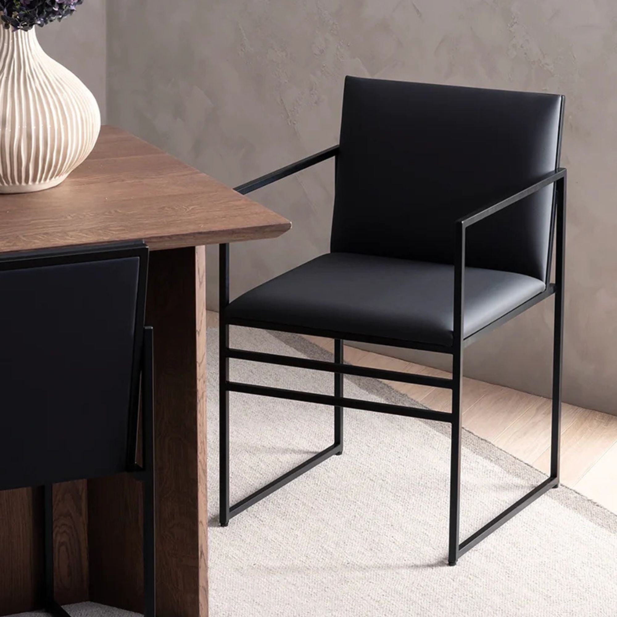 Sella Dining Chair