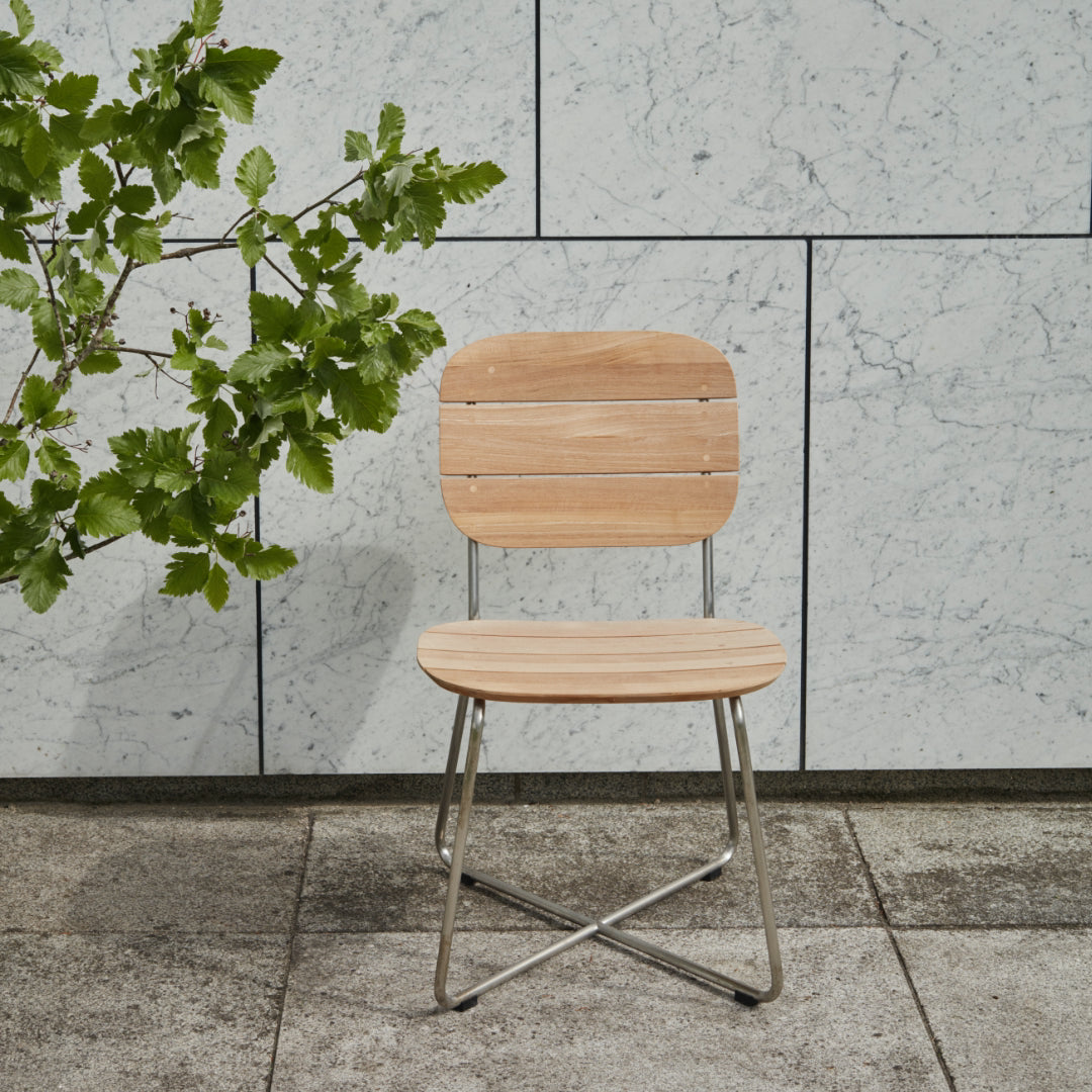 Lilium Chair