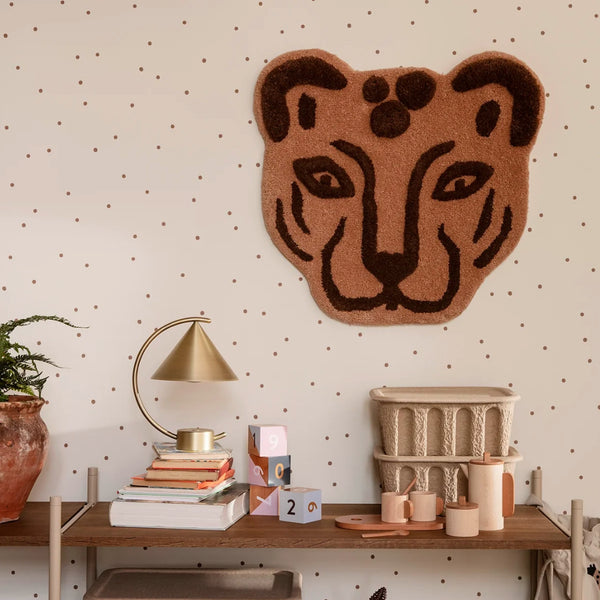 Tufted Leopard Head - Brown