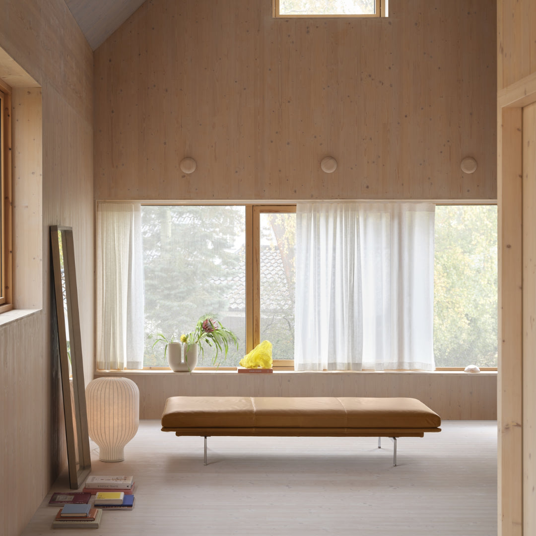 Outline Daybed