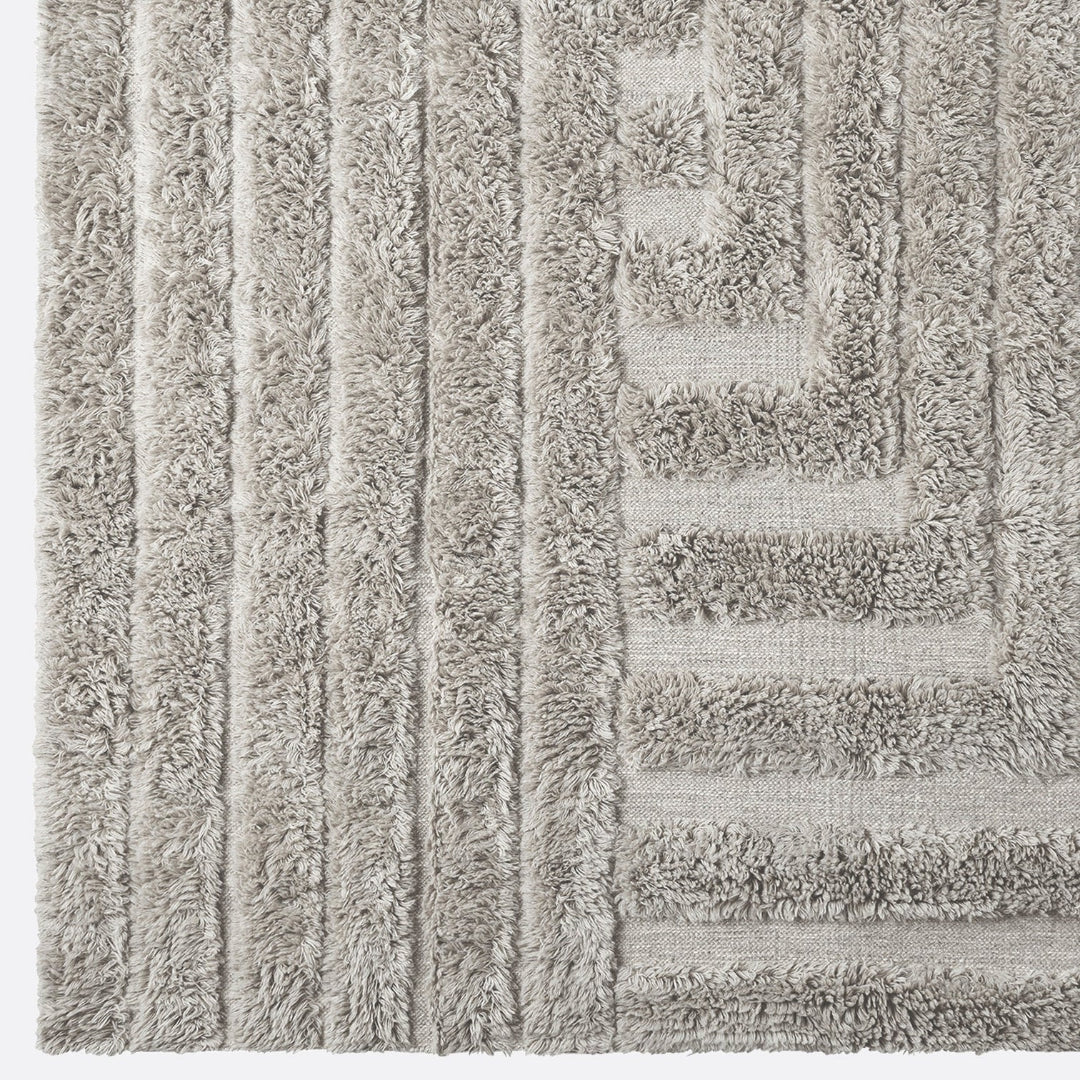 Shaggy Labyrinth Rug