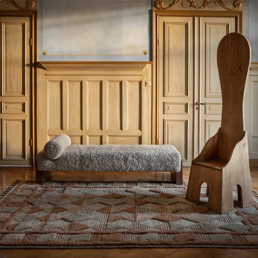 V Day Bed - Sheepskin