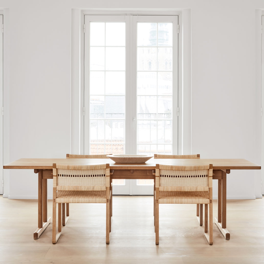 Mogensen 6286 Dining Table