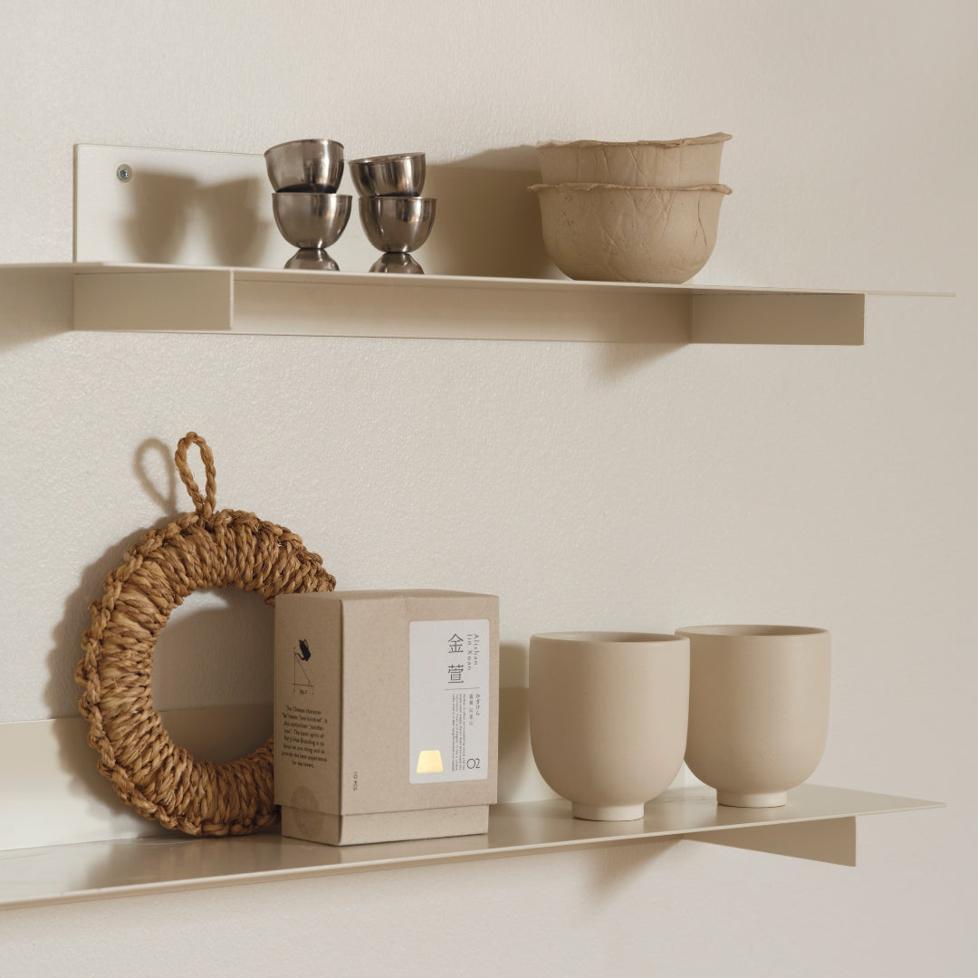 Planar Wall Shelf