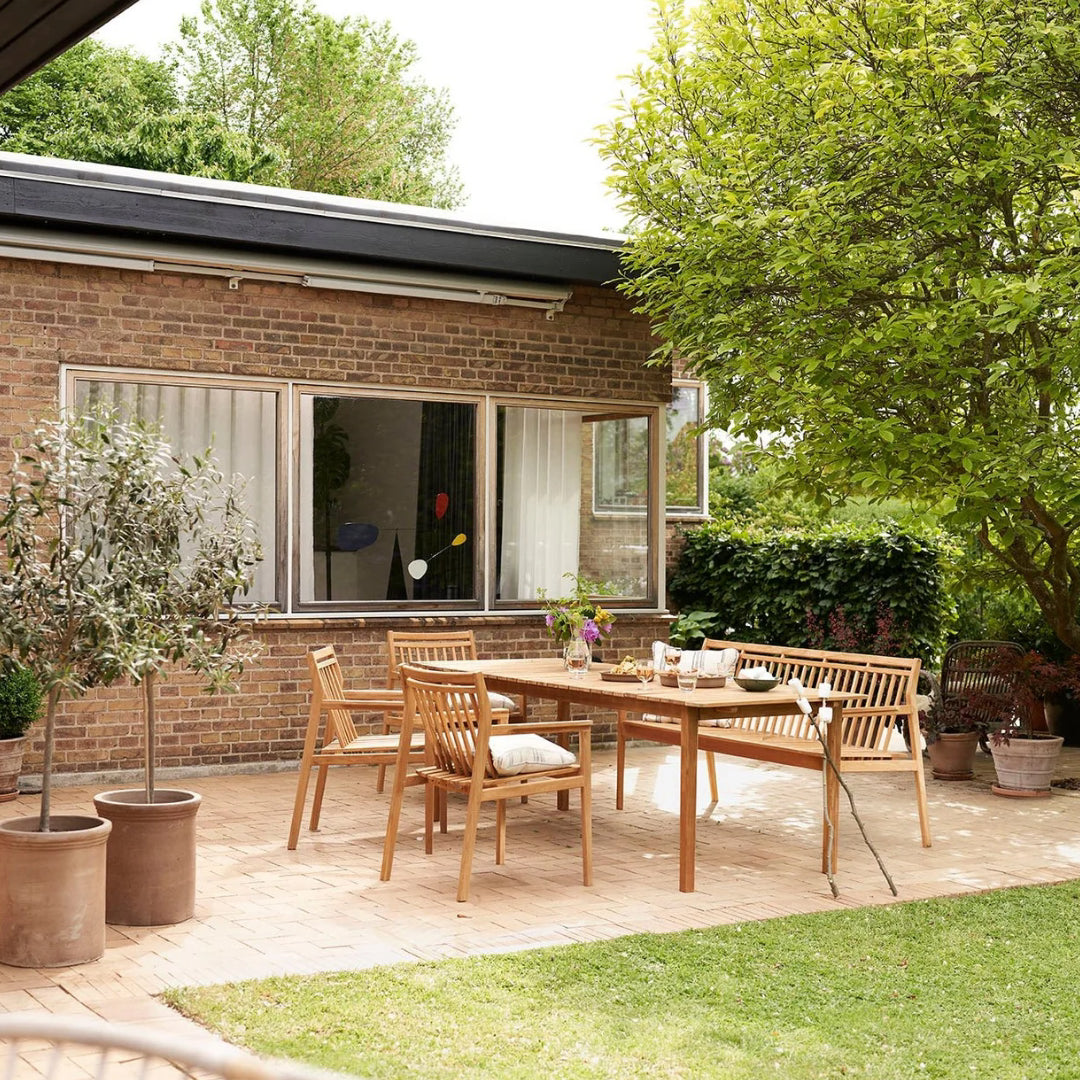 M2 Sammen Garden Table