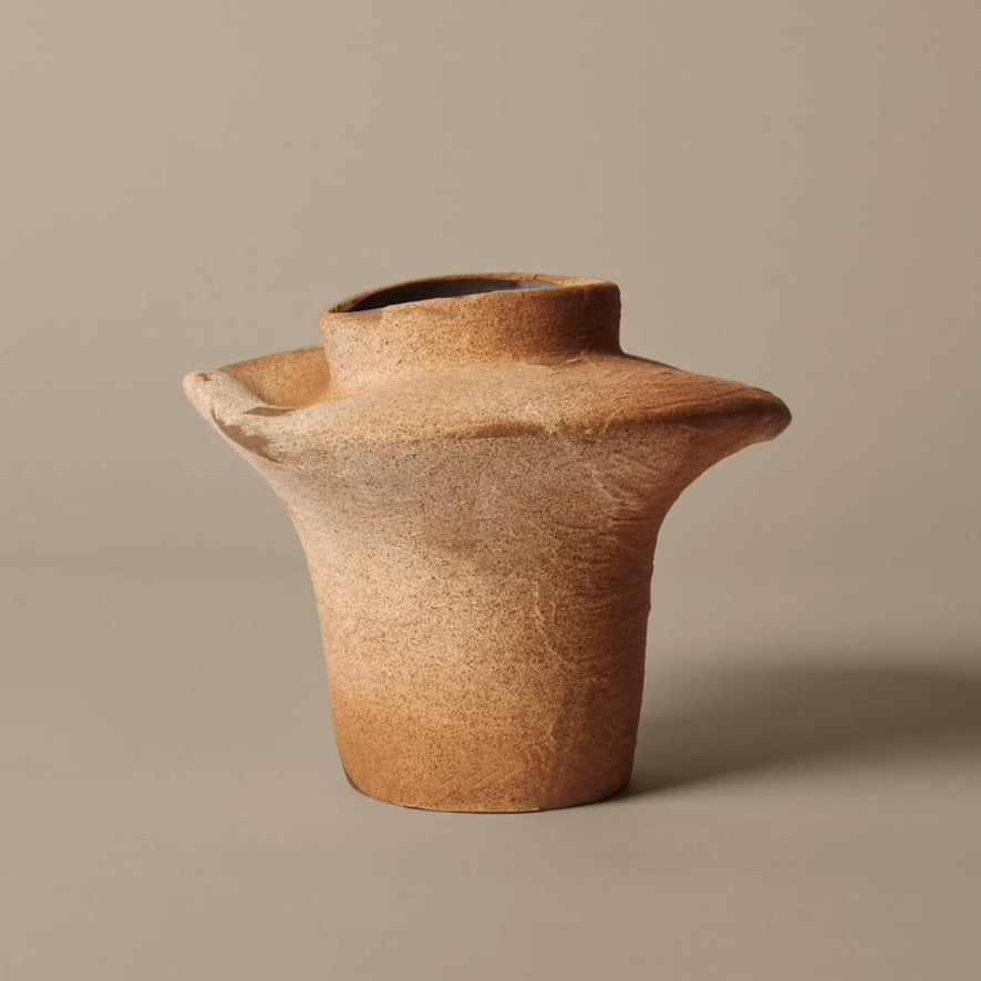 Evio Vase