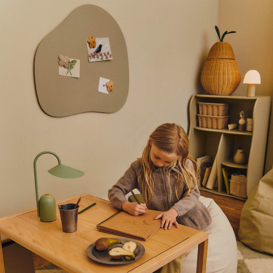 Willora Magnetic Board