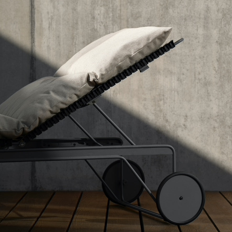 CLICK Adjustable Chaise Lounge Cushion