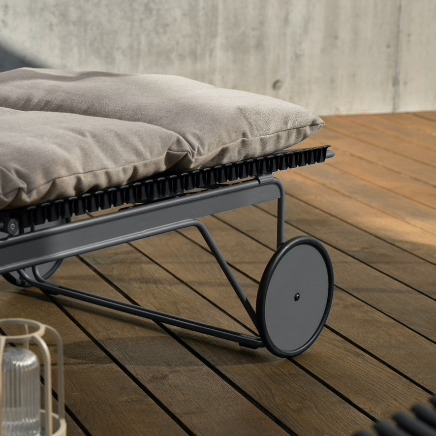 CLICK Adjustable Chaise Lounge Cushion