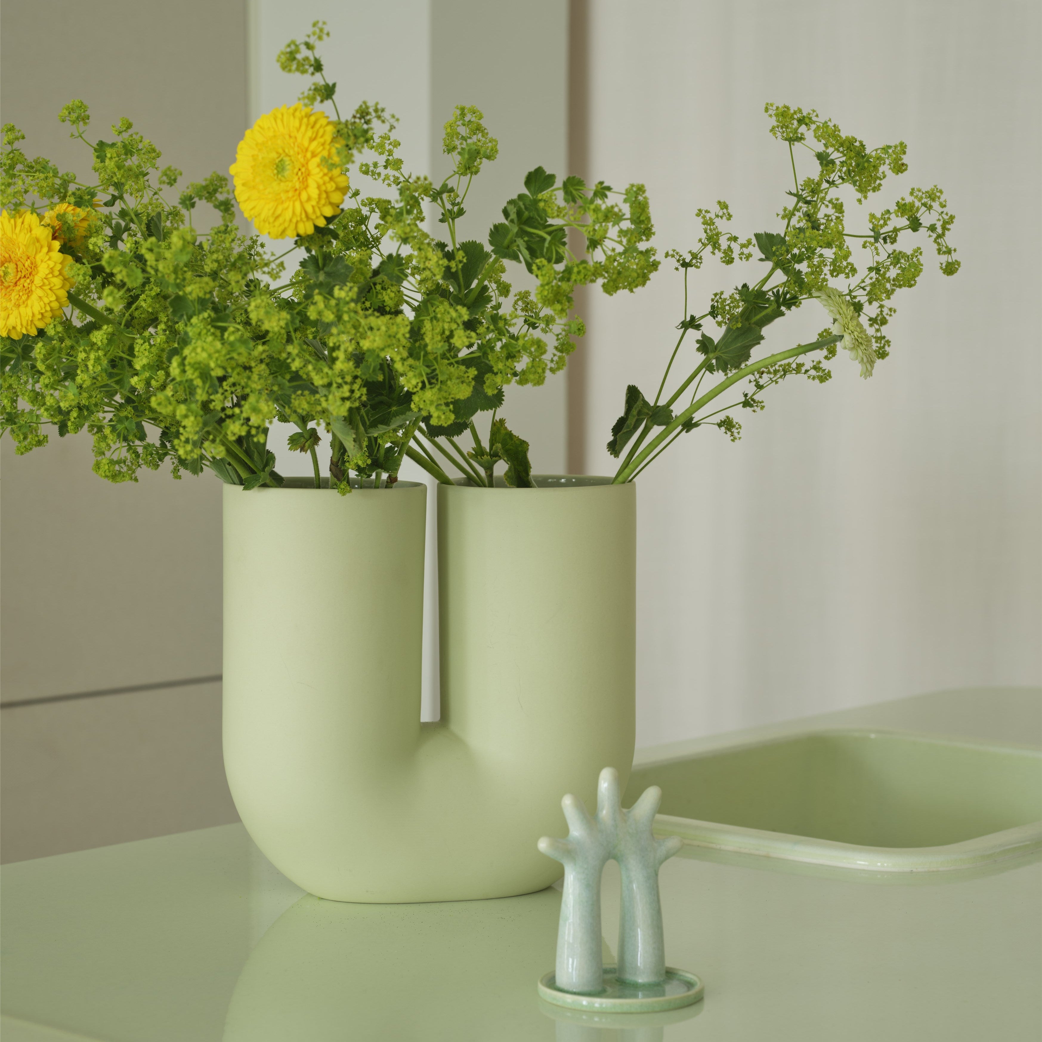MUUTO Kink Vase - Batten Home