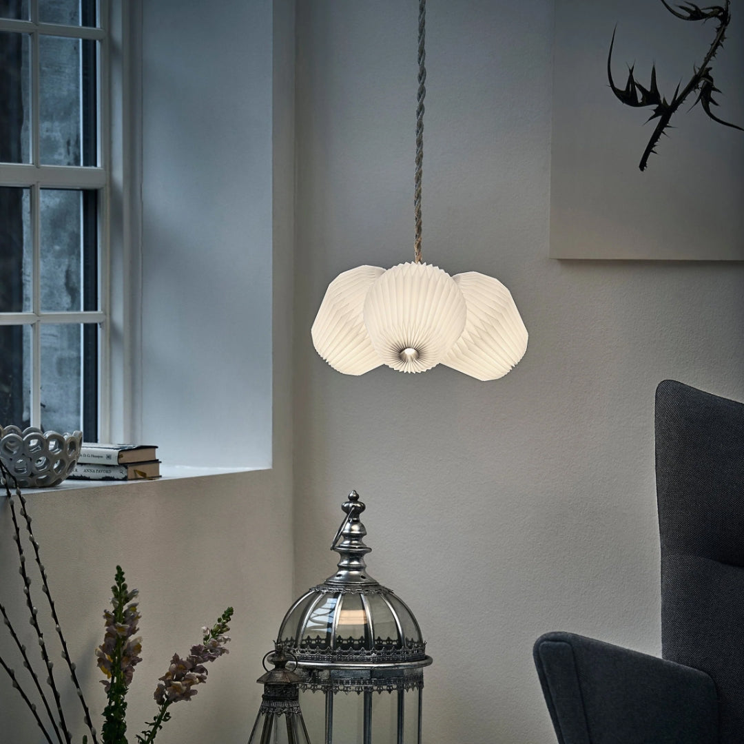 Bouquet Chandelier - Medium - 3 Shades