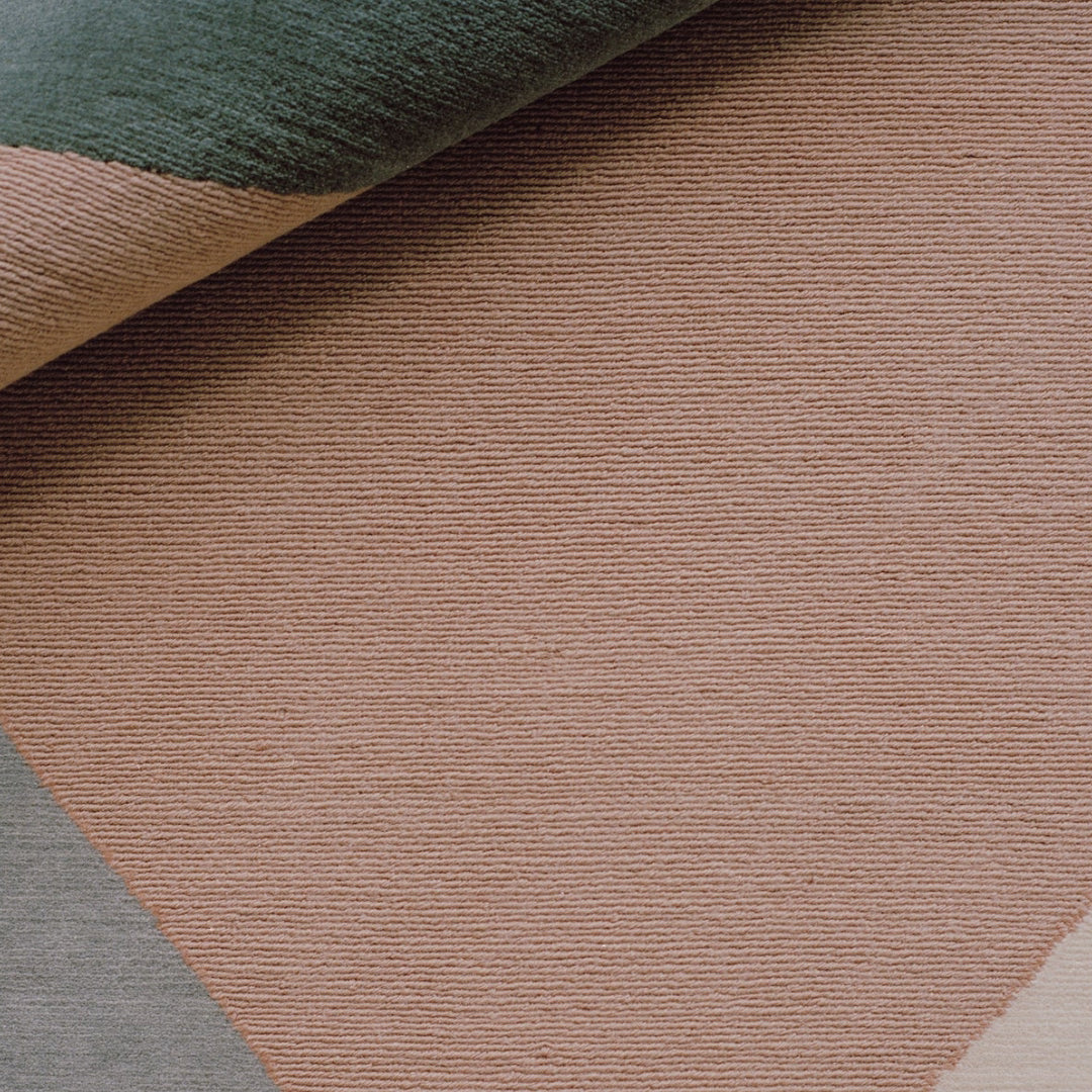 Diffused Aura Rug