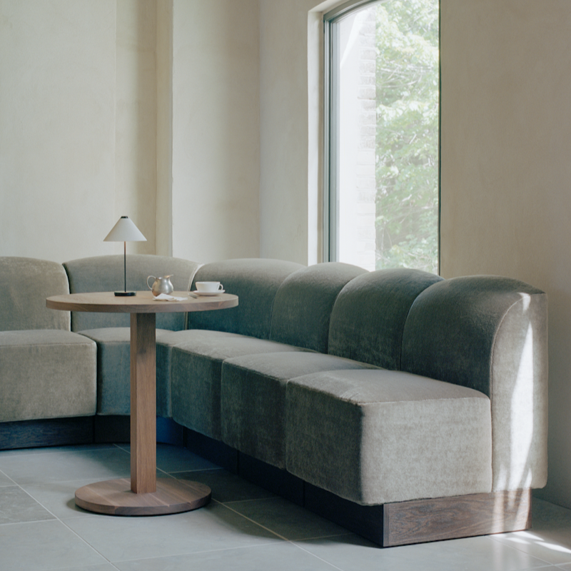 Shore Modular Dining Sofa - Curved End Right, Plinth, Module 42