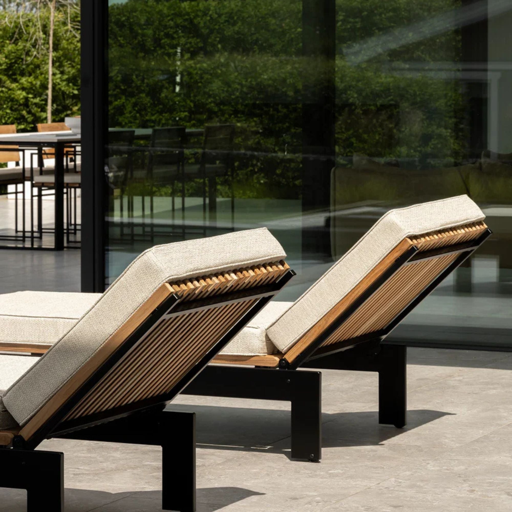 Bazo Sunlounger
