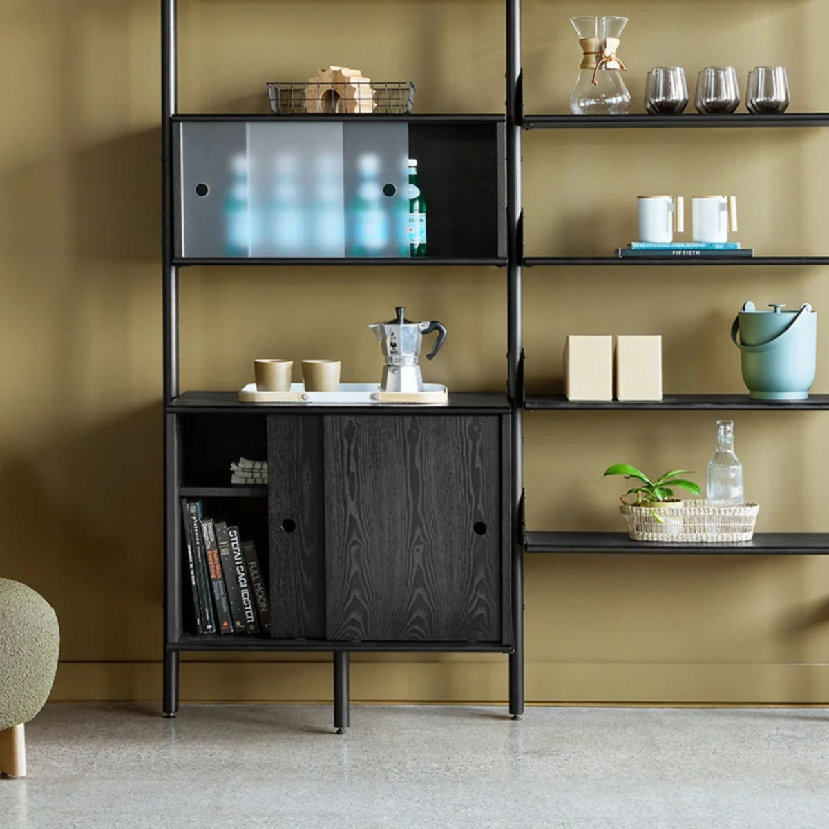 Branch-1 Multi-Storage Unit