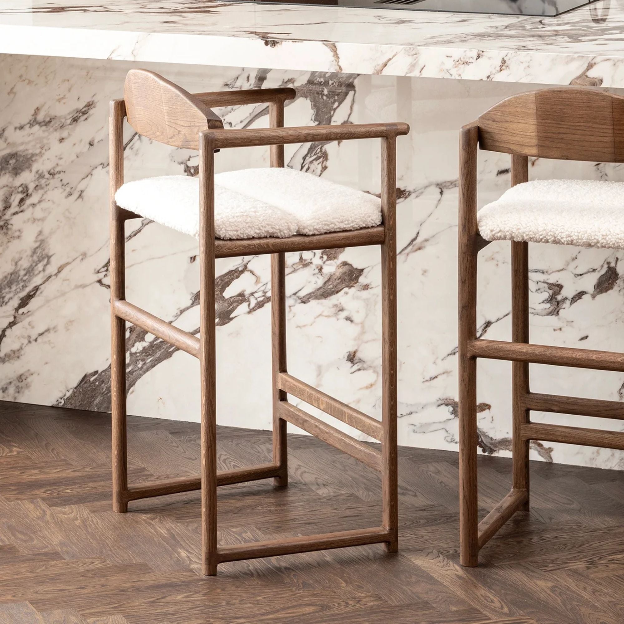 Carl Bar Stool