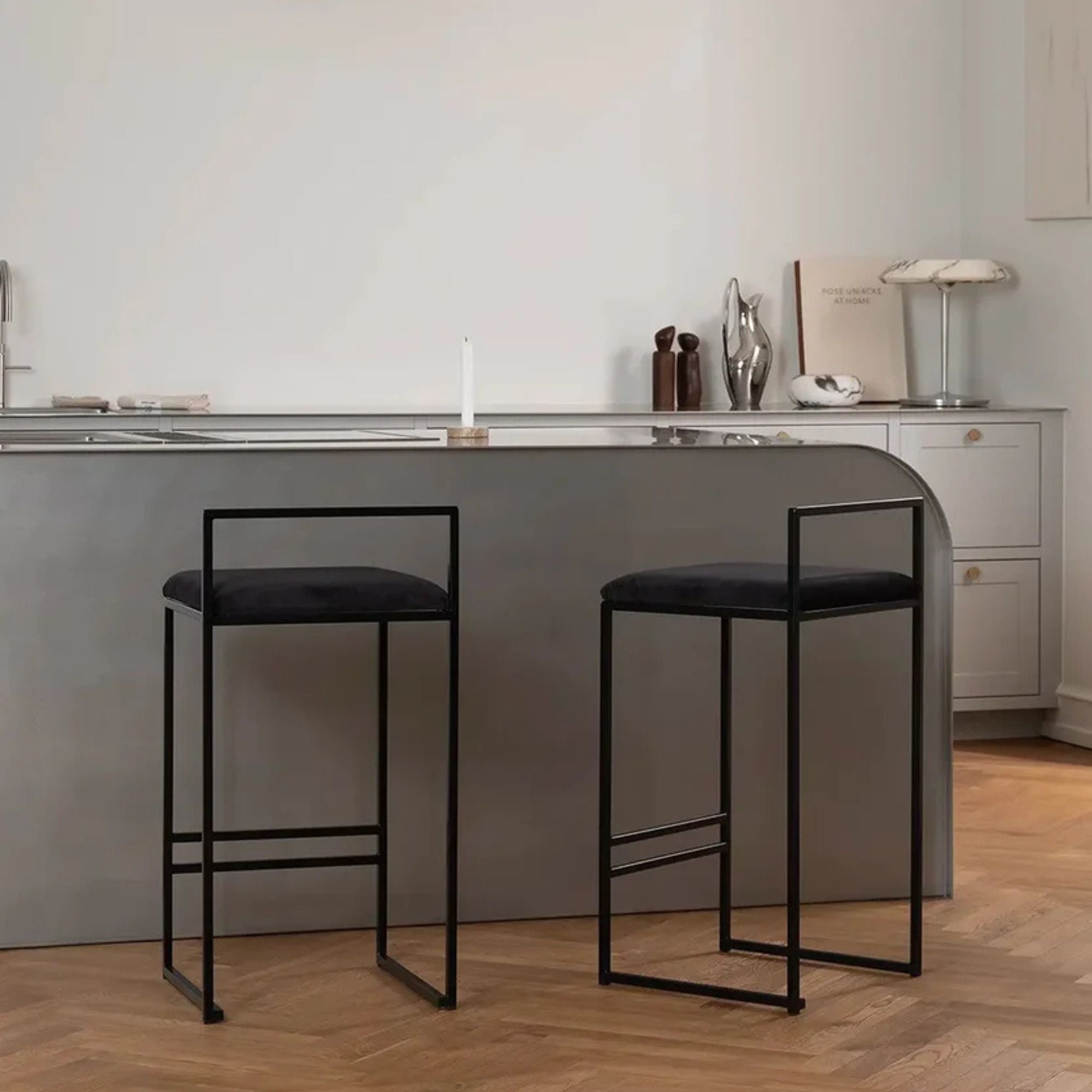 Freja Bar Stool